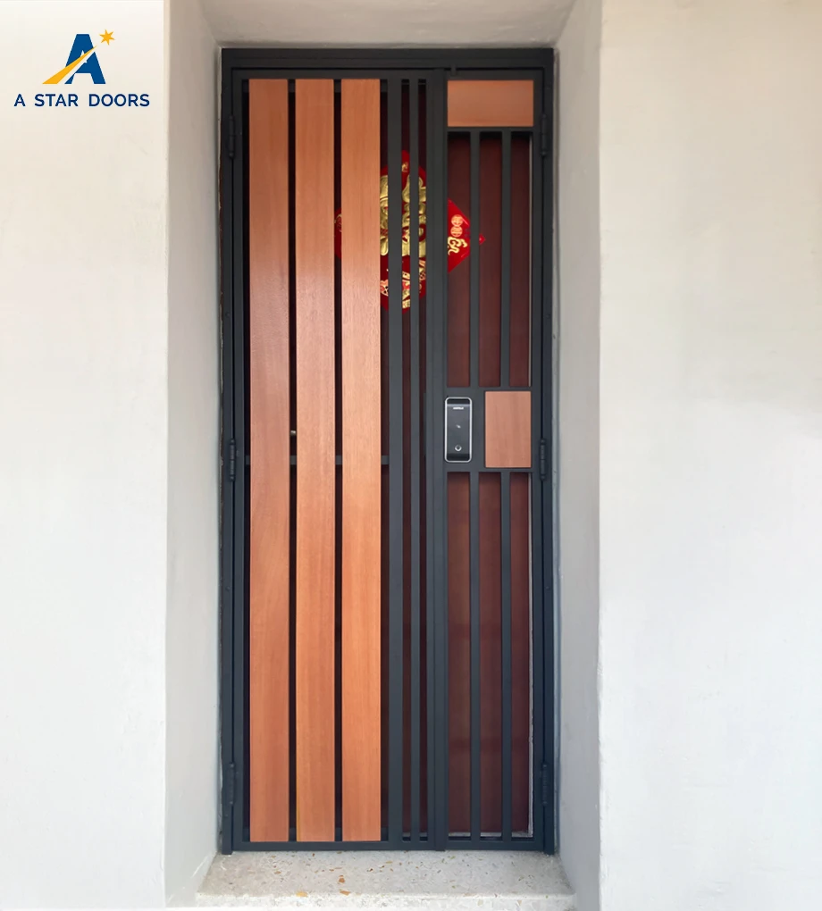 Laminate Gate 08