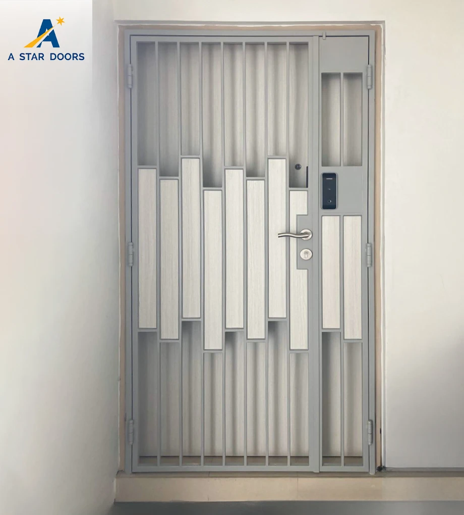 Laminate Gate 09