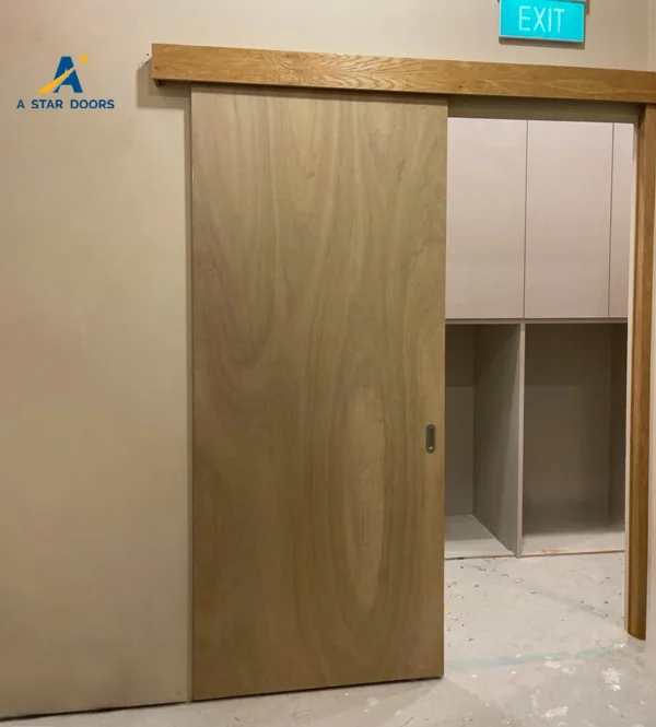 Sliding Door with Pelmet 3